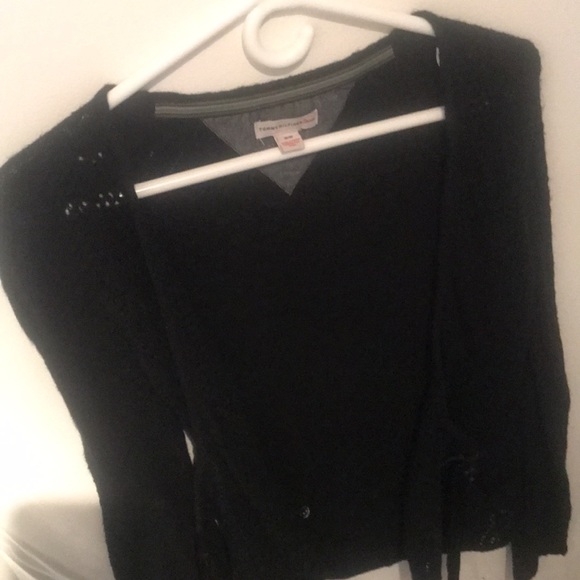 Soft Black Tommy Hilfiger Shawl New with original tags - Picture 2 of 8